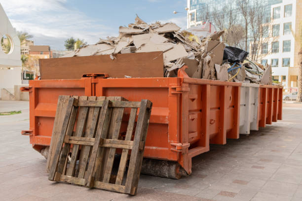 Best Trash Removal Near Me  in Lewistown, IL