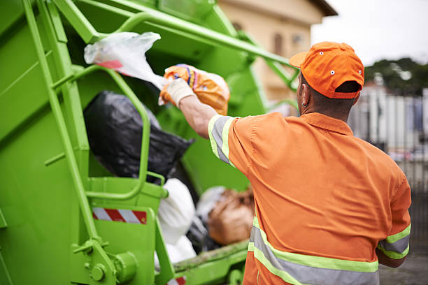 Best Commercial Cleanout Services  in Lewistown, IL